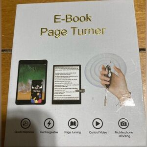 NWT E-Book Page Turner With Remote - Black